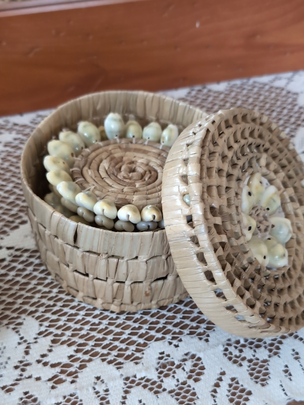 Handcrafted Coastal Seagrass Basket & Cowrie Shell Coaster Set Boho Beachy Decor - Picture 10 of 11
